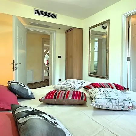 Villa Lidija