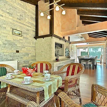 Lidija Villa